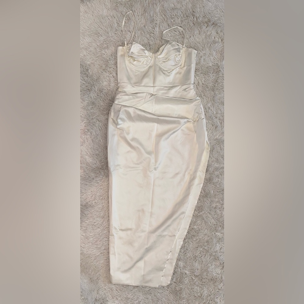 NWOT HOUSE OF CB Flora Ivory Satin Corset Side Slit Midi Dress sz L PLUS CUP - Picture 5 of 9